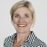 https://grass.10dxgroup.com/wp-content/uploads/2024/05/Portrait_hoch_Anneke_Web_CF857470-160x160.jpg